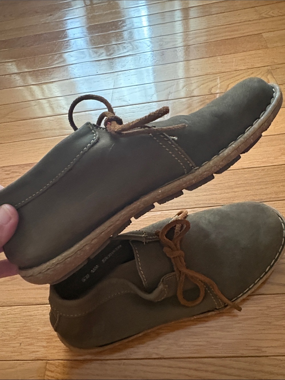 Born Women's Chukka Boots in Olive with Brown Laces - Picture 5 of 10
